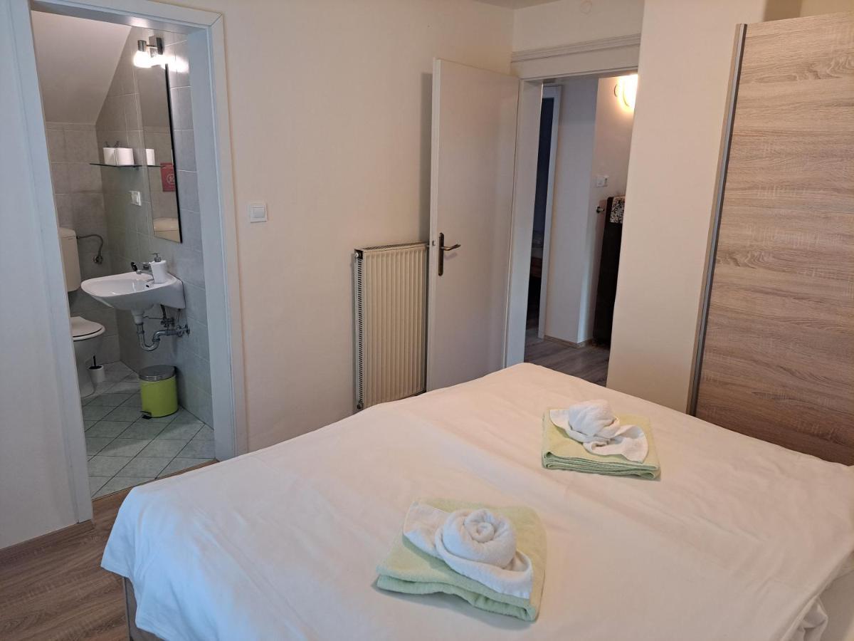 בלד Apartments Presernova 46 מראה חיצוני תמונה